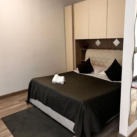 Appartamento Mirahouse Lido di Ostia Esterno foto